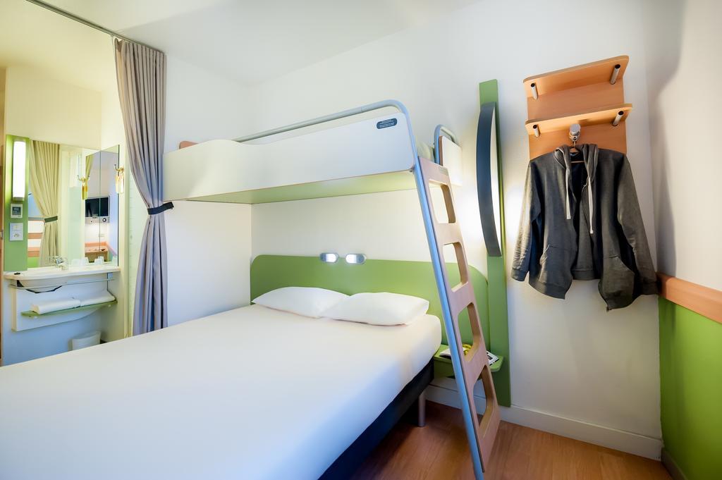 Ibis Budget Bayeux Exterior foto